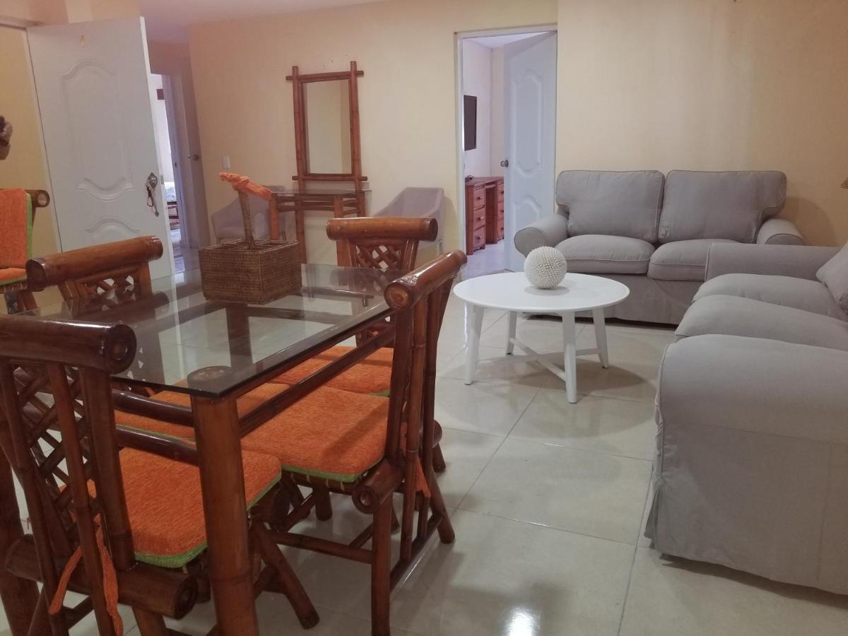 Apartamentos Roman 산토도밍고 외부 사진