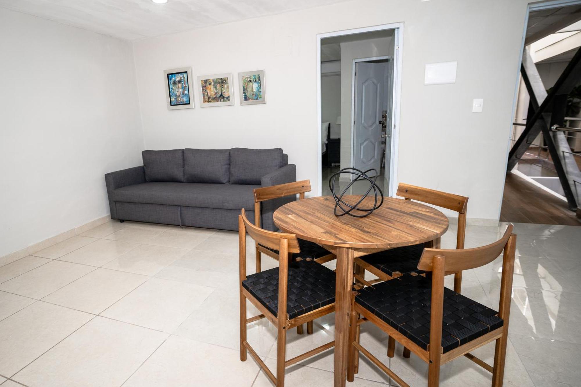 Apartamentos Roman 산토도밍고 외부 사진